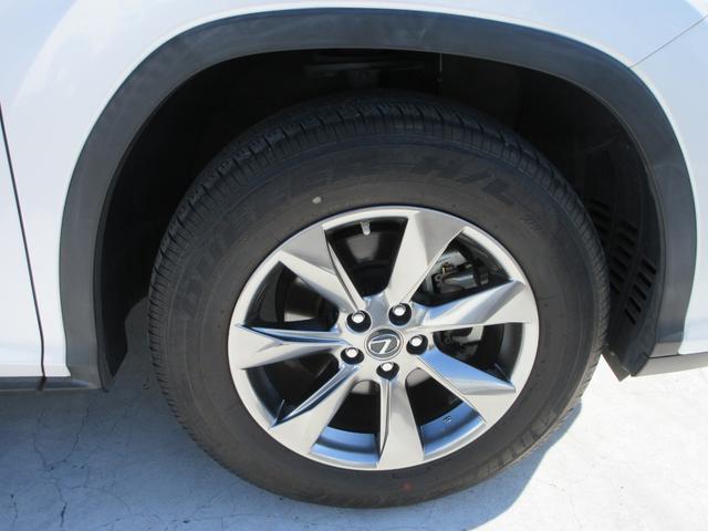 ＲＸ ＲＸ３００　本革シート　純正１２．３インチナビ　フルセグＴＶ　バックカメラ　パワーバックドア　レーダークルーズコントロール　ドラレコ　ＥＴＣ　シートヒーター　パワーシート　純正１８インチＡＷ　ＬＥＤヘッドライト（12枚目）