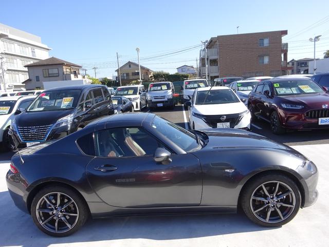 ロードスターＲＦ ＶＳ　レザーシート　ＢＯＳＥスピーカー　純正８．８インチナビ　フルセグＴＶ　バックカメラ　ドライブレコーダー　ＥＴＣ　Ｂｌｕｅｔｏｏｔｈ　ＤＩＳＣ　ＵＳＢ　ブラインドスポットモニター　レーンキープアシスト（16枚目）