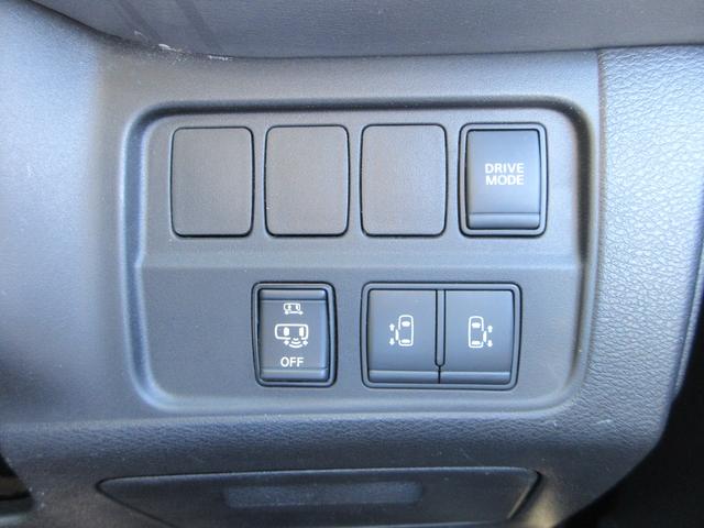 セレナ ｅ－パワー　ハイウェイスターＶ　プロパイロット　純正１０インチナビ　フルセグＴＶ　全周囲カメラ　両側パワースライドドア　ドライブレコーダー　ＥＴＣ　ＬＥＤヘッドライト　スマートルームミラー　ブラインドスポットモニター　インテリキー（31枚目）