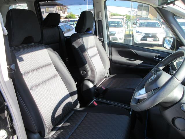 セレナ ｅ－パワー　ハイウェイスターＶ　プロパイロット　純正１０インチナビ　フルセグＴＶ　全周囲カメラ　両側パワースライドドア　ドライブレコーダー　ＥＴＣ　ＬＥＤヘッドライト　スマートルームミラー　ブラインドスポットモニター　インテリキー（41枚目）