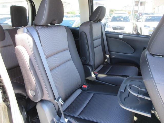 セレナ ｅ－パワー　ハイウェイスターＶ　プロパイロット　純正１０インチナビ　フルセグＴＶ　全周囲カメラ　両側パワースライドドア　ドライブレコーダー　ＥＴＣ　ＬＥＤヘッドライト　スマートルームミラー　ブラインドスポットモニター　インテリキー（45枚目）