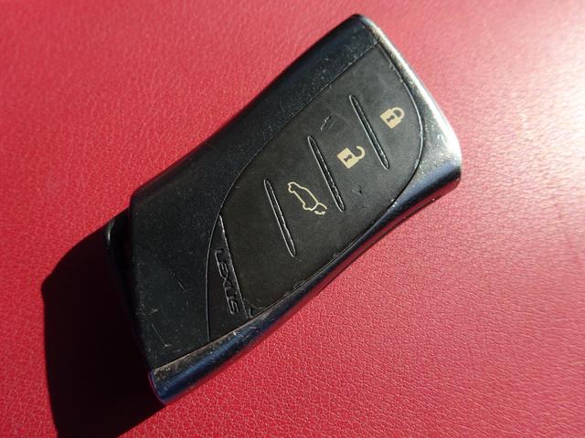 ＵＸ ＵＸ２５０ｈ　Ｆスポーツ　レザーシート　純正１２．３インチナビ　フルセグＴＶ　パワーバックドア　バックカメラ　ＥＴＣ２．０　Ｂｌｕｅｔｏｏｔｈ　ＤＩＳＣ　ＵＳＢ　アダプティブクルーズコントロール　レーンキープアシスト（50枚目）