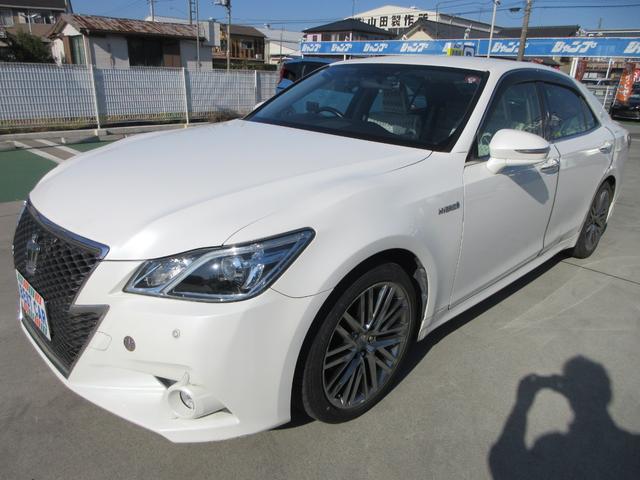 クラウンハイブリッド アスリートＳ　ストラーダナビ　フルセグＴＶ　ドライブレコーダー　ＥＴＣ　クルーズコントロール　パワーシート　ＨＩＤヘッドランプ　フロントフォグ　純正１８インチＡＷ　スマートキー（7枚目）