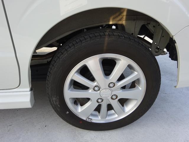 エブリイワゴン ＰＺターボ　社外ナビ　ワンセグＴＶ　パワースライドドア　バックカメラ　ＥＴＣ　ＤＩＳＣ　ＵＳＢ　レーンキープアシスト　オートハイビーム　オートハイビーム　電動格納ミラー　ＰＵＳＨスタート　スマートキー（11枚目）