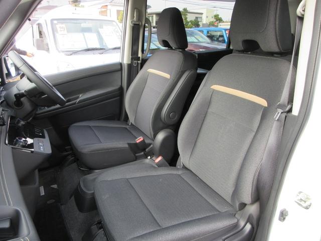 セレナ ｅ－パワー　ハイウェイスターＶ　純正エアロ　プロパイロット　純正１２．３型ナビ　フルセグＴＶ　後席フリップダウンモニター　全周囲カメラ　両側パワースライドドア　ＥＴＣ　インテリジェントルームミラー　ＬＥＤヘッドライト　インテリキー（51枚目）