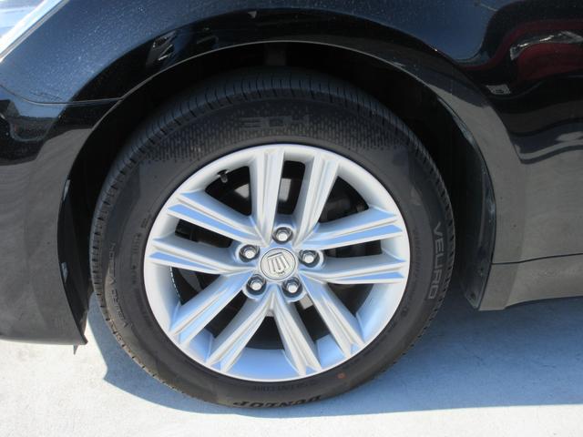 クラウン アスリートｉ－Ｆｏｕｒ　４ＷＤ　純正８インチナビ　フルセグＴＶ　バックカメラ　クルーズコントロール　ドライブレコーダー　ＥＴＣ　キセノンランプ　純正１７インチＡＷ　スマートキー　Ｂｌｕｅｔｏｏｔｈ　寒冷地仕様　ワンオーナー（9枚目）