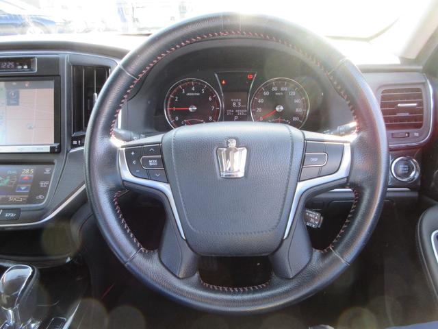 クラウン アスリートｉ－Ｆｏｕｒ　４ＷＤ　純正８インチナビ　フルセグＴＶ　バックカメラ　クルーズコントロール　ドライブレコーダー　ＥＴＣ　キセノンランプ　純正１７インチＡＷ　スマートキー　Ｂｌｕｅｔｏｏｔｈ　寒冷地仕様　ワンオーナー（20枚目）