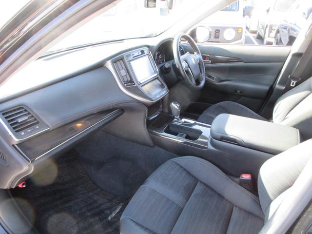 クラウン アスリートｉ－Ｆｏｕｒ　４ＷＤ　純正８インチナビ　フルセグＴＶ　バックカメラ　クルーズコントロール　ドライブレコーダー　ＥＴＣ　キセノンランプ　純正１７インチＡＷ　スマートキー　Ｂｌｕｅｔｏｏｔｈ　寒冷地仕様　ワンオーナー（50枚目）