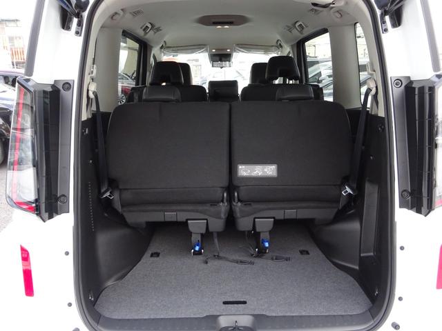 セレナ e-パワー ハイウェイスターV プロパイロット 純正9インチナビ フルセグTV 両側パワースライドドア アラウンドビューモニター ETC2.0 ブラインドスポットモニター レーンキープアシスト デジタルインナーミラー 寒冷地仕様(15枚目)