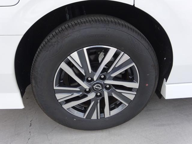 セレナ e-パワー ハイウェイスターV プロパイロット 純正9インチナビ フルセグTV 両側パワースライドドア アラウンドビューモニター ETC2.0 ブラインドスポットモニター レーンキープアシスト デジタルインナーミラー 寒冷地仕様(18枚目)