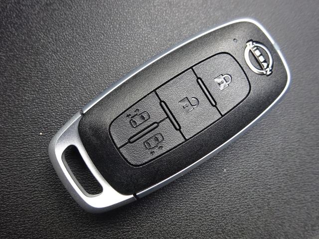 セレナ e-パワー ハイウェイスターV プロパイロット 純正9インチナビ フルセグTV 両側パワースライドドア アラウンドビューモニター ETC2.0 ブラインドスポットモニター レーンキープアシスト デジタルインナーミラー 寒冷地仕様(46枚目)