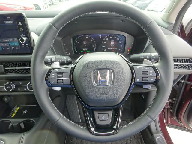 ＺＲ－Ｖ ｅ：ＨＥＶ　Ｚ　レザーシート　ＢＯＳＥスピーカー　純正９インチナビ　フルセグＴＶ　パワーバックドア　アラウンドビューモニター　ドライブレコーダー　ＥＴＣ２．０　Ｂｌｕｅｔｏｏｔｈ　ＵＳＢ（20枚目）