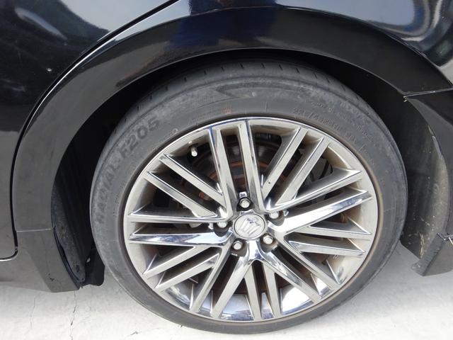 クラウンハイブリッド アスリートＧ　レザーシート　純正ナビ　フルセグＴＶ　バックカメラ　ドライブレコーダー　ＥＴＣ　Ｂｌｕｅｔｏｏｔｈ　ＤＩＳＣ　ＵＳＢ　クルーズコントロール　メモリー付きパワーシート　オートライト　オートハイビーム（11枚目）