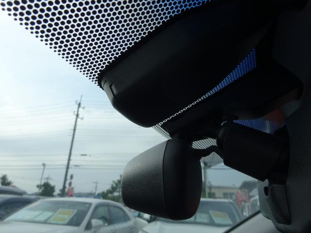 クラウンハイブリッド アスリートＧ　レザーシート　純正ナビ　フルセグＴＶ　バックカメラ　ドライブレコーダー　ＥＴＣ　Ｂｌｕｅｔｏｏｔｈ　ＤＩＳＣ　ＵＳＢ　クルーズコントロール　メモリー付きパワーシート　オートライト　オートハイビーム（29枚目）