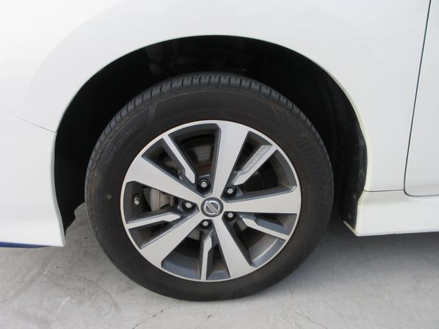 リーフ e+ X プロパイロット 純正ナビ フルセグTV 全周囲カメラ ドラレコ ETC シートヒーター ステアリングヒーター LEDヘッドライト 純正16インチAW インテリジェントキー 急速充電 充電ケーブル(9枚目)