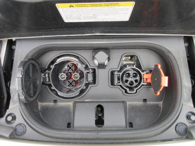 リーフ e+ X プロパイロット 純正ナビ フルセグTV 全周囲カメラ ドラレコ ETC シートヒーター ステアリングヒーター LEDヘッドライト 純正16インチAW インテリジェントキー 急速充電 充電ケーブル(19枚目)