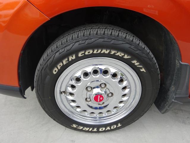 フリード＋ハイブリッド ハイブリッド・クロスターホンダセンシング　４ＷＤ　ホンダセンシング　ルーフボックス　純正９インチナビ　フルセグＴＶ　両側パワースライドドア　バックカメラ　ドライブレコーダー　ＥＴＣ　Ｂｌｕｅｔｏｏｔｈ　ＤＩＳＣ　ＵＳＢ（10枚目）