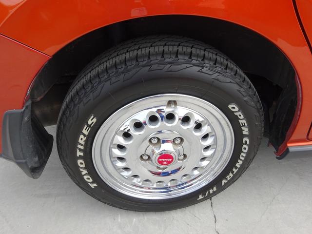 フリード＋ハイブリッド ハイブリッド・クロスターホンダセンシング　４ＷＤ　ホンダセンシング　ルーフボックス　純正９インチナビ　フルセグＴＶ　両側パワースライドドア　バックカメラ　ドライブレコーダー　ＥＴＣ　Ｂｌｕｅｔｏｏｔｈ　ＤＩＳＣ　ＵＳＢ（18枚目）