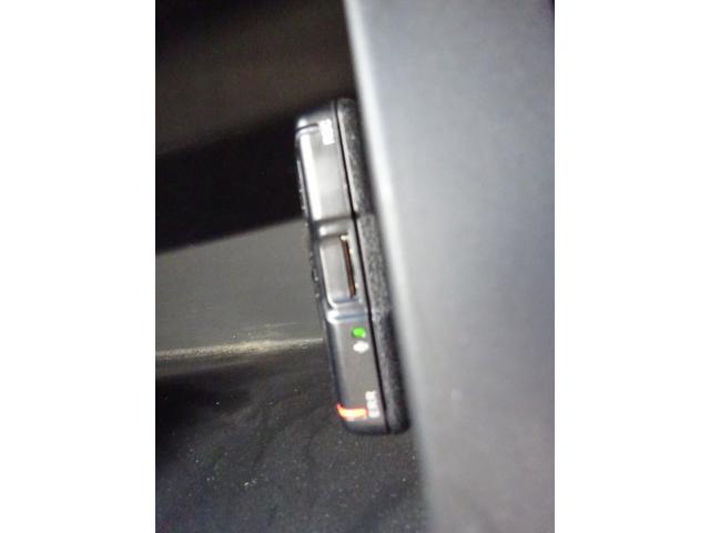 フリード＋ハイブリッド ハイブリッド・クロスターホンダセンシング　４ＷＤ　ホンダセンシング　ルーフボックス　純正９インチナビ　フルセグＴＶ　両側パワースライドドア　バックカメラ　ドライブレコーダー　ＥＴＣ　Ｂｌｕｅｔｏｏｔｈ　ＤＩＳＣ　ＵＳＢ（40枚目）