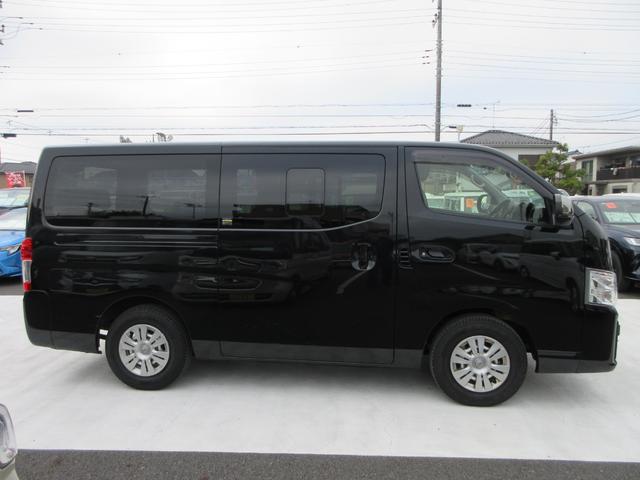 キャラバン ロンググランドプレミアムGX 純正ディスプレイオーディオ 全周囲カメラ ドラレコ ETC 両側スライドドア リアヒーター リアクーラー インテリジェントルームミラー エマージェンシーブレーキ 電動格納ドアミラー インテリキー(13枚目)