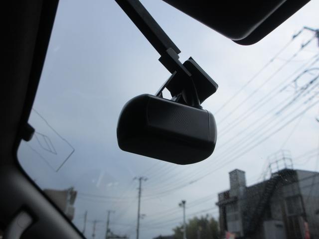 キャラバン ロンググランドプレミアムGX 純正ディスプレイオーディオ 全周囲カメラ ドラレコ ETC 両側スライドドア リアヒーター リアクーラー インテリジェントルームミラー エマージェンシーブレーキ 電動格納ドアミラー インテリキー(27枚目)