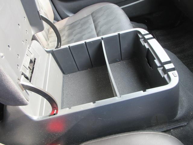 キャラバン ロンググランドプレミアムGX 純正ディスプレイオーディオ 全周囲カメラ ドラレコ ETC 両側スライドドア リアヒーター リアクーラー インテリジェントルームミラー エマージェンシーブレーキ 電動格納ドアミラー インテリキー(40枚目)