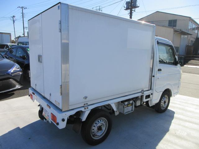 キャリイトラック 　冷凍冷蔵車　－５℃設定　サーモキング製　スライドドア　木製スノコ　５ＭＴ車　キーレスエントリー（15枚目）