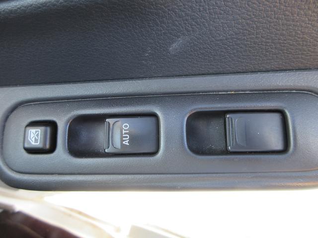 キャリイトラック 　冷凍冷蔵車　－５℃設定　サーモキング製　スライドドア　木製スノコ　５ＭＴ車　キーレスエントリー（34枚目）