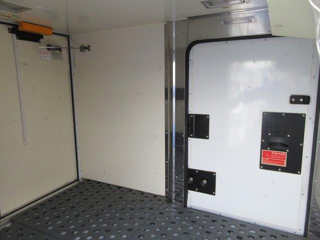 ハイゼットトラック 　冷凍冷蔵車　東プレ製　設定温度－２２℃〜３５℃　バックカメラ　両側スライドドア　キーレスエントリー（24枚目）