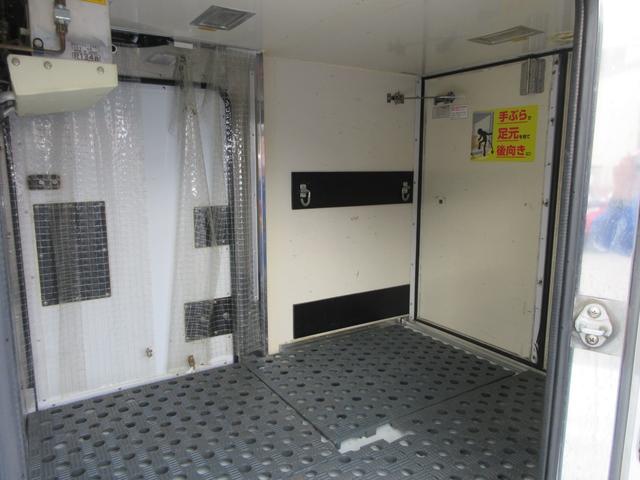 ハイゼットトラック 　冷凍冷蔵車　東プレ製　設定温度－２２℃〜３５℃　バックカメラ　両側スライドドア　キーレスエントリー（26枚目）