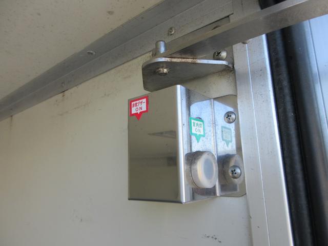 ハイゼットトラック 　保冷車　ハイルーフ　バックカメラ　ドライブレコーダー　両側スライドドア　キーレスエントリー（19枚目）