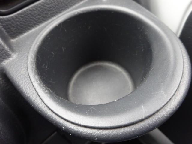 キャリイトラック 　４ＷＤ　冷蔵冷凍車　－５度設定　サーモキング製　スライドドア　オートライト　運転席助手席エアバック（27枚目）