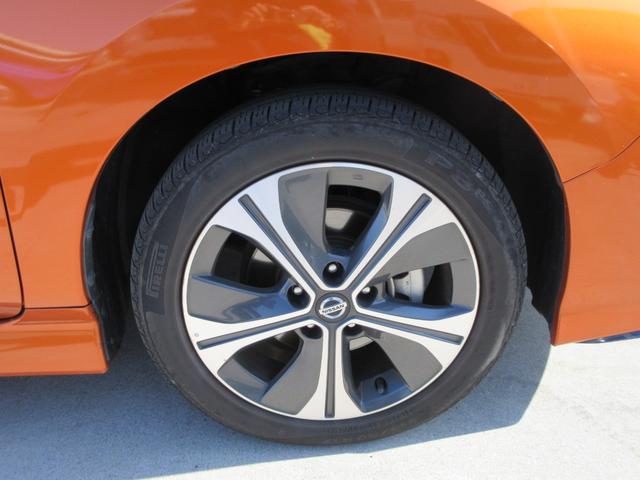 リーフ ｅ＋　Ｇ　プロパイロット　純正９インチナビ　フルセグＴＶ　全周囲カメラ　ＢＯＳＥサウンド　ドラレコ　ＥＴＣ　ハーフレザーシート　シートヒーター　ステアリングヒーター　ＬＥＤヘッドライト　急速充電　充電ケーブル（9枚目）