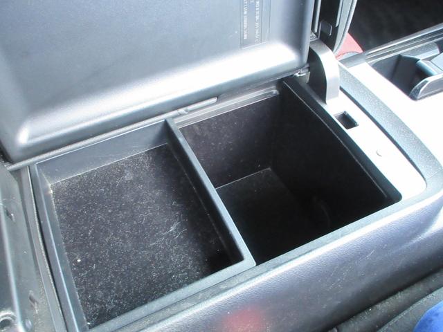 クラウンハイブリッド アスリートS 純正8インチナビ フルセグTV 全周囲カメラ レーダークルーズコントロール ドラレコ ETC パワーシート シートヒーター ステアリングヒーター 純正18インチAW スマートキー Bluetooth(39枚目)