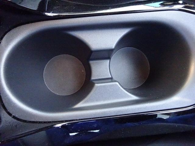 カローラクロス ハイブリッド Z トヨタセーフティセンス 純正10.5インチナビ フルセグTV パワーバックドア アラウンドビューモニター ETC2.0 Bluetooth USB アダプティブクルーズコントロール(38枚目)