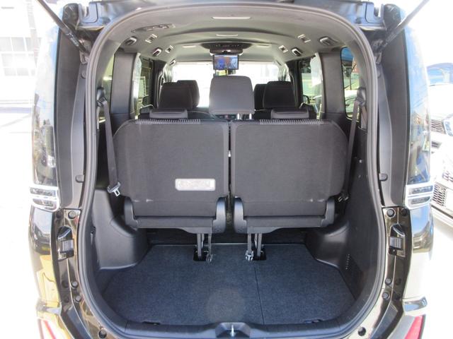 ヴォクシー ハイブリッドZS 煌 モデリスタエアロ アルパインナビ フルセグTV 後席フリップダウンモニター バックカメラ 両側パワースライドドア ドライブレコーダー ETC シートヒーター 社外マフラー 社外テールランプ(19枚目)