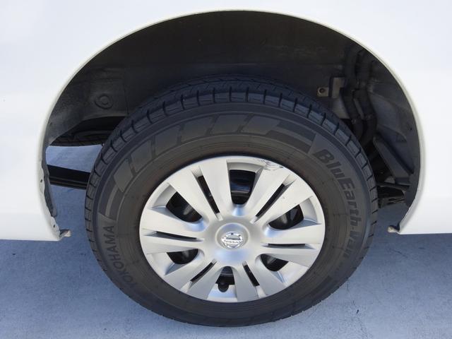 ＮＶ３５０キャラバンバン 　チェアキャブ１０人乗り　純正ナビ　フルセグＴＶ　バックカメラ　ドライブレコーダー　Ｂｌｕｅｔｏｏｔｈ　ＣＤ　ＵＳＢ　電動スロープ　リアリフト　電動固定装置　電動格納ミラー　キーレスエントリー（22枚目）