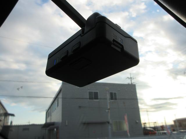 ヴェゼル e:HEV Z 純正エアロ 純正9インチナビフルセグTV バックカメラ パワーバックドア アダプティブクルーズコントロール パドルシフト ドラレコ ETC ハーフレザーシート シートヒーター LEDヘッドライト(26枚目)