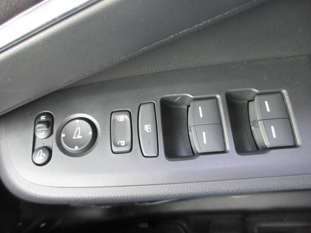 ヴェゼル e:HEV Z 純正エアロ 純正9インチナビフルセグTV バックカメラ パワーバックドア アダプティブクルーズコントロール パドルシフト ドラレコ ETC ハーフレザーシート シートヒーター LEDヘッドライト(29枚目)