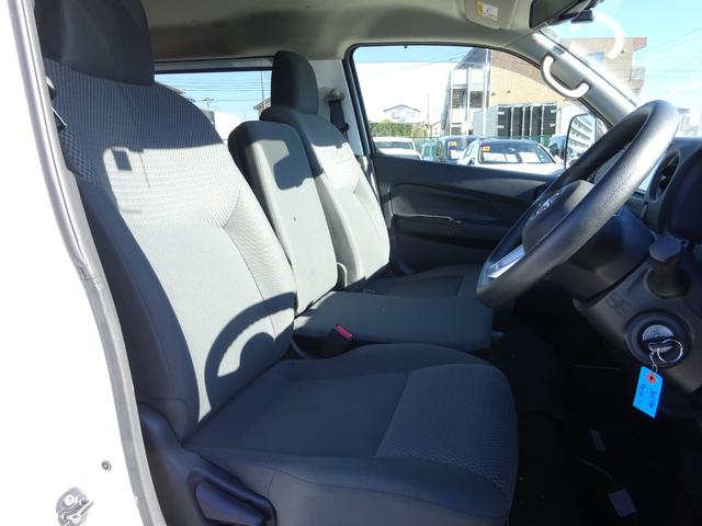 キャラバン ロングDX ディーゼルターボ 純正ナビ フルセグTV バックカメラ ドライブレコーダー Bluetooth CD USB レーンキープアシスト デジタルインナーミラー オートライト オートハイビーム(39枚目)