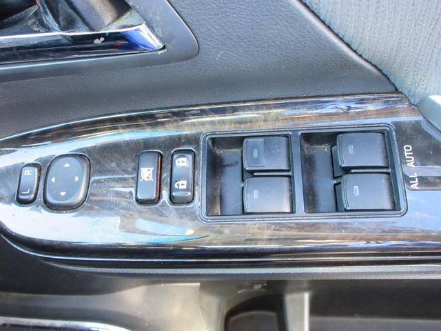 ヴェルファイアハイブリッド ZR 4WD モデリスタエアロ 純正8インチナビ フルセグTVバックカメラ 後席フリップダウンモニター 両側パワースライドドア パワーバックドア クルーズコントロール ETC ウッドコンビハンドル(29枚目)