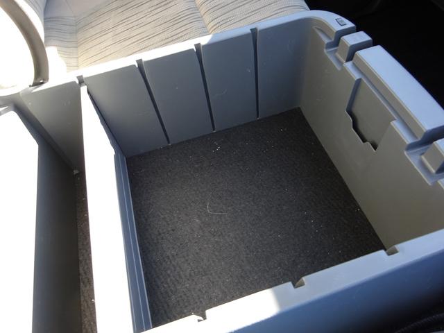 NV350キャラバンワゴン GX 純正ナビ フルセグTV パワースライドドア アラウンドビューモニター ETC Bluetooth CD USB デジタルインナーミラー 4列シート オートライト 電動格納ミラー スマートキー(35枚目)