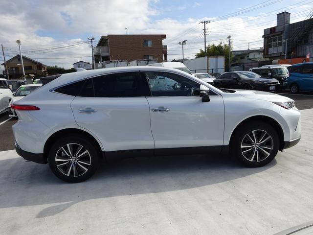 ハリアーハイブリッド Ｇ　４ＷＤ　トヨタセーフティセンス　純正１２．３インチマルチメディア　フルセグＴＶ　パワーバックドア　バックカメラ　ＥＴＣ２．０　Ｂｌｕｅｔｏｏｔｈ　ＵＳＢ　アダプティブクルーズコントロール（17枚目）