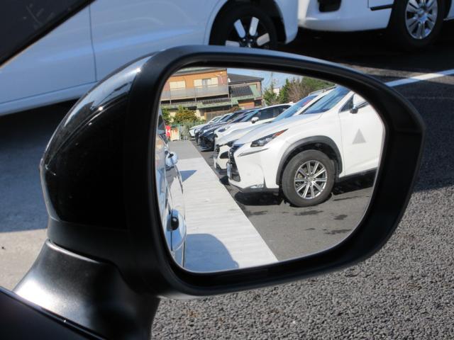 アリア Ｂ９　ｅ－４ＯＲＣＥ　リミテッド　４ＷＤ　プロパイロット　サンルーフ　レザーシート　純正１２．３インチナビ　フルセグＴＶ　全周囲カメラ　ＢＯＳＥサウンド　パワーバックドア　ドラレコ　ＥＴＣ　シートヒーター　パワーシート　充電ケーブル（22枚目）