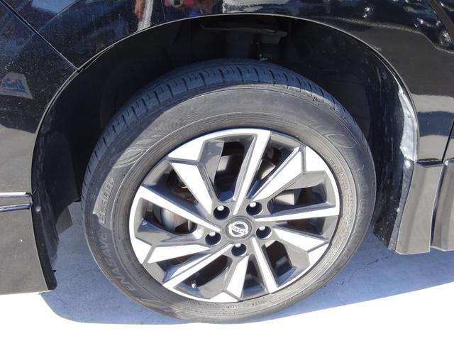 セレナ e-パワー ハイウェイスターV プロパイロット BUSOUエアロ 純正10インチナビ フルセグTV 後席フリップダウンモニター 両側パワースライドドア アラウンドビューモニター ドライブレコーダー ETC Blu-ray(10枚目)