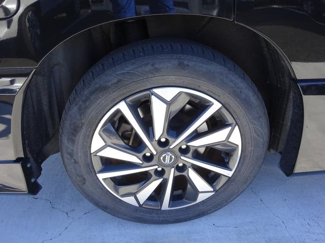 セレナ e-パワー ハイウェイスターV プロパイロット BUSOUエアロ 純正10インチナビ フルセグTV 後席フリップダウンモニター 両側パワースライドドア アラウンドビューモニター ドライブレコーダー ETC Blu-ray(18枚目)