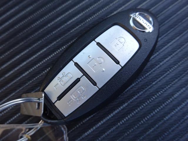 セレナ e-パワー ハイウェイスターV プロパイロット BUSOUエアロ 純正10インチナビ フルセグTV 後席フリップダウンモニター 両側パワースライドドア アラウンドビューモニター ドライブレコーダー ETC Blu-ray(54枚目)