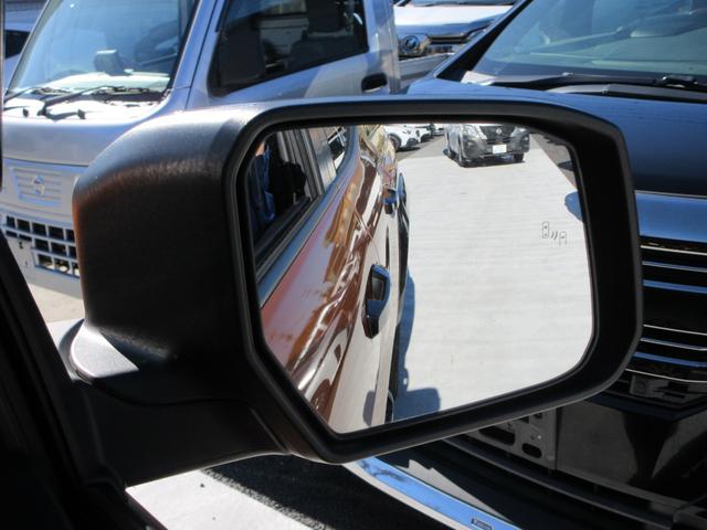 トライトン GSR 4WD レザーシート 純正9インチナビ フルセグTV 全周囲カメラ レーダークルーズコントロール ETC ブラインドスポットモニター シートヒーター ステアリングヒーター パワーシート 社外バグガード(19枚目)