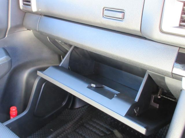 トライトン GSR 4WD レザーシート 純正9インチナビ フルセグTV 全周囲カメラ レーダークルーズコントロール ETC ブラインドスポットモニター シートヒーター ステアリングヒーター パワーシート 社外バグガード(28枚目)