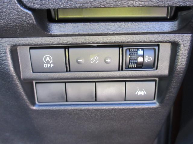 トライトン GSR 4WD レザーシート 純正9インチナビ フルセグTV 全周囲カメラ レーダークルーズコントロール ETC ブラインドスポットモニター シートヒーター ステアリングヒーター パワーシート 社外バグガード(31枚目)